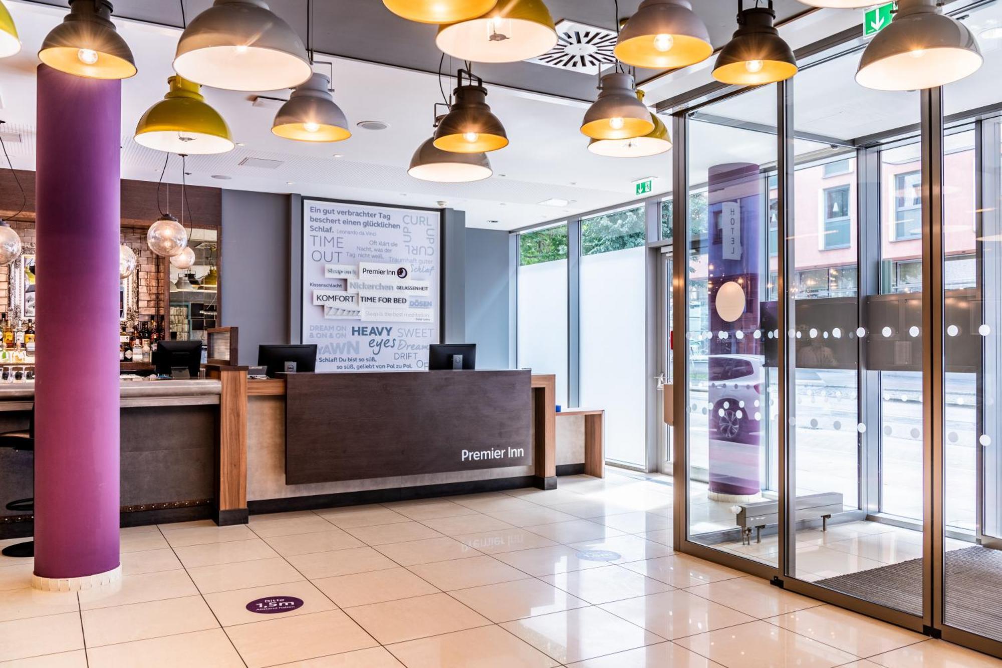 Premier Inn Hamburg City Millerntor Bagian luar foto